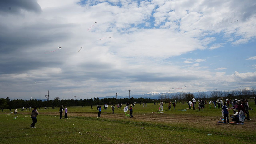 Kastamonu'da 23 Nisan'da çocuklar uçurtma uçurdu - Resim: 6