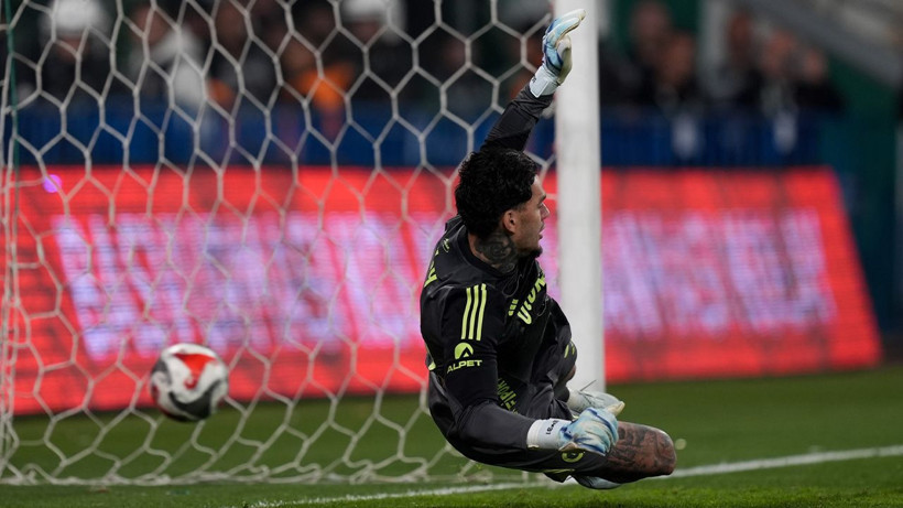 Donnarumma'dan sonra Ederson'un da başına geldi: Maça damga vuran olay - Resim: 3