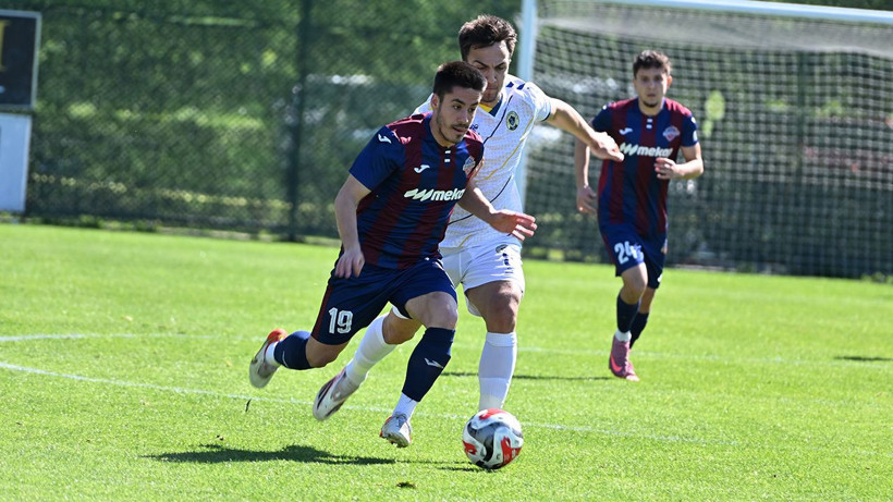 Trabzon'da futbolseverler gole doydu: 11 kez santra yapılan maçta inanılmaz geri dönüş - Resim: 6