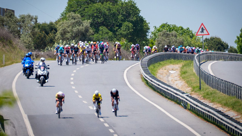 61. Cumhurbaşkanlığı Türkiye Bisiklet Turu'nun ikinci etabını da Tom Crabbe kazandı - Resim: 9