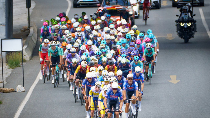 61. Cumhurbaşkanlığı Türkiye Bisiklet Turu'nun ikinci etabını da Tom Crabbe kazandı - Resim: 8