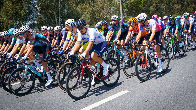61. Cumhurbaşkanlığı Türkiye Bisiklet Turu'nun ikinci etabını da Tom Crabbe kazandı - Resim: 1