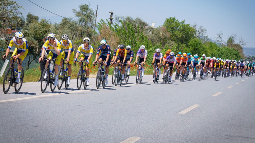 61. Cumhurbaşkanlığı Türkiye Bisiklet Turu'nun ikinci etabını da Tom Crabbe kazandı - Resim: 10
