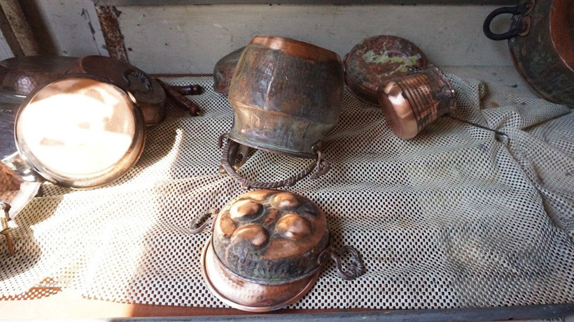 Sandıklarda saklanan miras geri dönüyor: Bu dükkan kapandığında bir devir kapanacak - Resim: 7