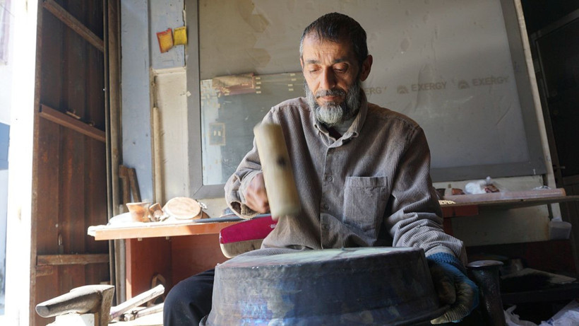 Sandıklarda saklanan miras geri dönüyor: Bu dükkan kapandığında bir devir kapanacak - Resim: 3
