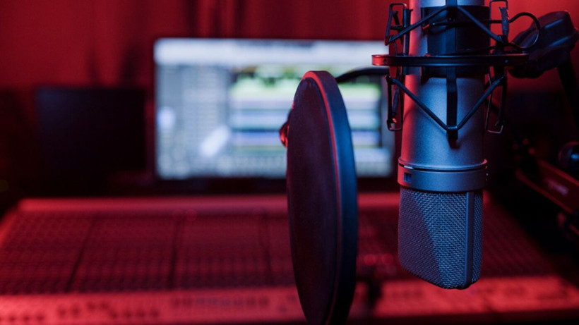 Diksiyonunuz güzelse en büyük aday sizsiniz: İşte 2026'nın en gizli para basan o mesleği - Resim: 14