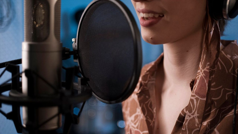 Diksiyonunuz güzelse en büyük aday sizsiniz: İşte 2026'nın en gizli para basan o mesleği - Resim: 11