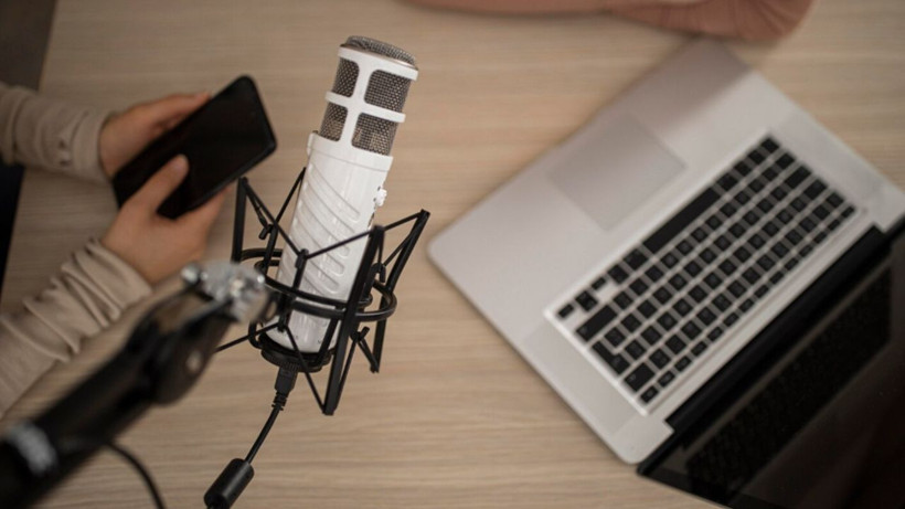 Diksiyonunuz güzelse en büyük aday sizsiniz: İşte 2026'nın en gizli para basan o mesleği - Resim: 6