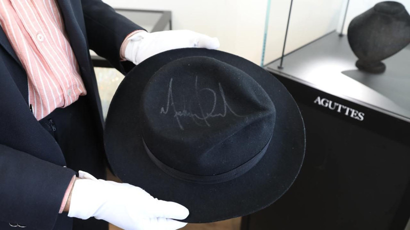Paris'te "King of Pop" rüzgarı: Michael Jackson’ın hazinesi satışa çıkıyor - Resim: 4