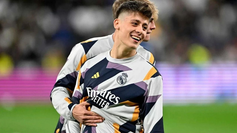 Milli yıldız Arda Güler Real Madrid'de bir ödül daha kazandı - Resim: 1