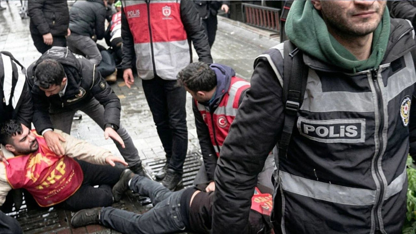 Emekçiye 1 Mayıs eziyeti: Gözaltılar, gaz ve kapalı yollar - Resim: 5