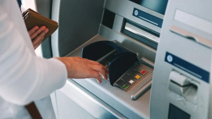 Milyonları ilgilendiren 'sessiz' tehlike: ATM’den ayrılmadan önce mutlaka ekrana bakın - Resim: 1
