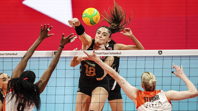 Türk finalinde Vakıfbank Eczacıbaşı'nı 3-1 yenerek Şampiyonlar Ligi şampiyonu oldu - Resim : 3