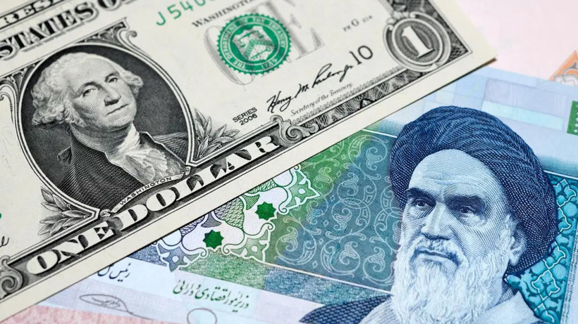 İran’da dolar rekor kırdı: Tümen tarihi zirveyi gördü - Resim : 1