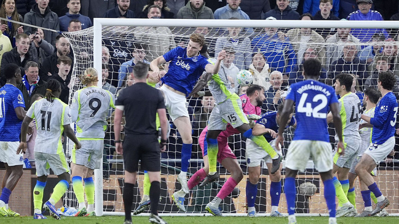 Zirve yarışı alev aldı: 6 gollü Everton-Manchester City maçında muhteşem son - Resim : 3