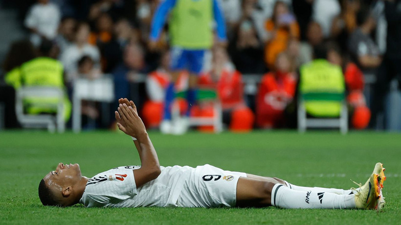 Mbappe yine çıldırttı: Ortalık yangın yeriyken bakın ne yaptı - Resim: 8