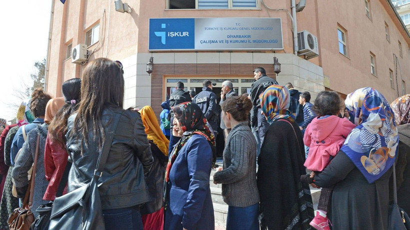 İşsizler Ordusu bir de açlıkla sınanıyor: Sadaka gibi ödenek - Resim: 2