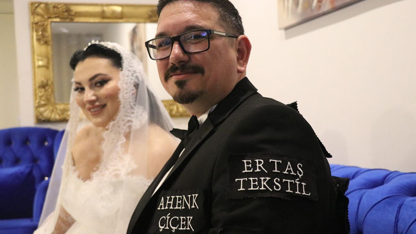 Sponsorlar damatlığa dizildi masraflar eridi: Reklam panosu damat - Resim: 5