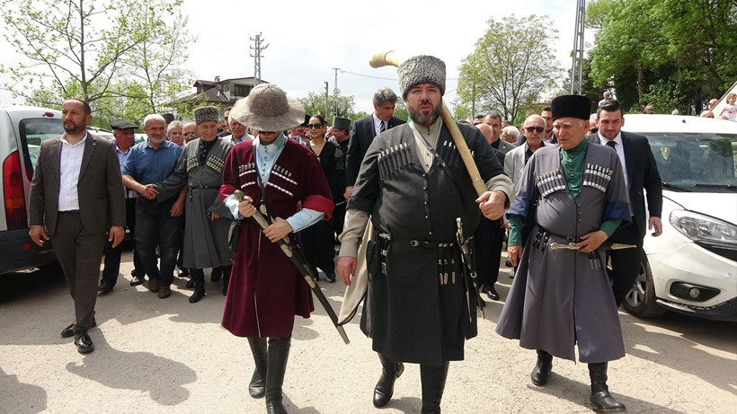 Türkiye’de bir ilk: 162 yıllık o bavulun içinden tarih çıktı - Resim: 4