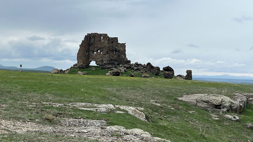 Ermenistan sınırında bin yıllık yalnızlık: Tarihi Kız Kalesi yok olma tehlikesiyle karşı karşıya - Resim: 8