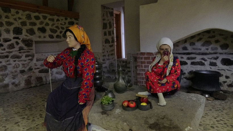 Türk kadının cefası ve mahalle kültürü bu müzede canlanıyor - Resim: 1