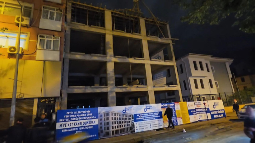 İnşaat demiri İETT otobüsüne alttan girdi: Kadın yolcunun uzvunu delip tavana saplandı - Resim: 9