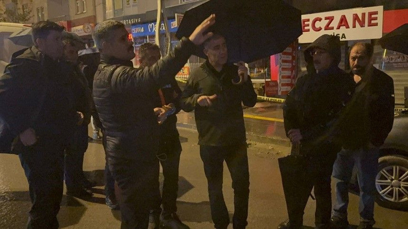Hakkari’de zemin kayması alarmı: 6 bina tahliye edildi - Resim: 3