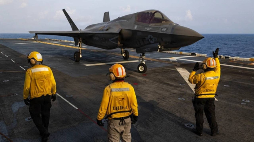 F-35 skandalı büyüyor: İngiltere’nin yeni savaş uçakları ilk uçuşta arıza verdi - Resim: 6