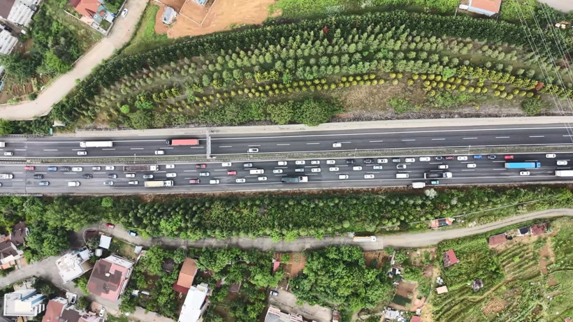 Trakya yönü de Anadolu geçişi de kilit: Sürücüler iki yakada da adım adım ilerliyor - Resim: 6