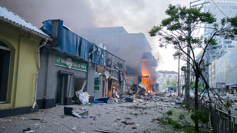 Rusya, Kiev’i balistik füzelerle vurdu: Ölü ve yaralılar var - Resim: 3