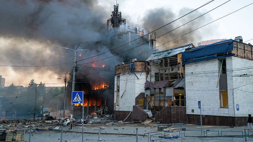 Rusya, Kiev’i balistik füzelerle vurdu: Ölü ve yaralılar var - Resim: 5