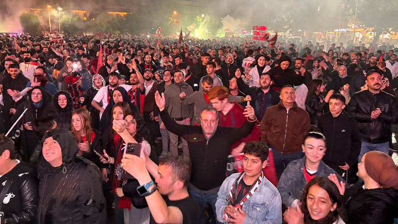 Çorum'a bayram erken geldi: Şehri Süper Lig coşkusu sardı - Resim: 2