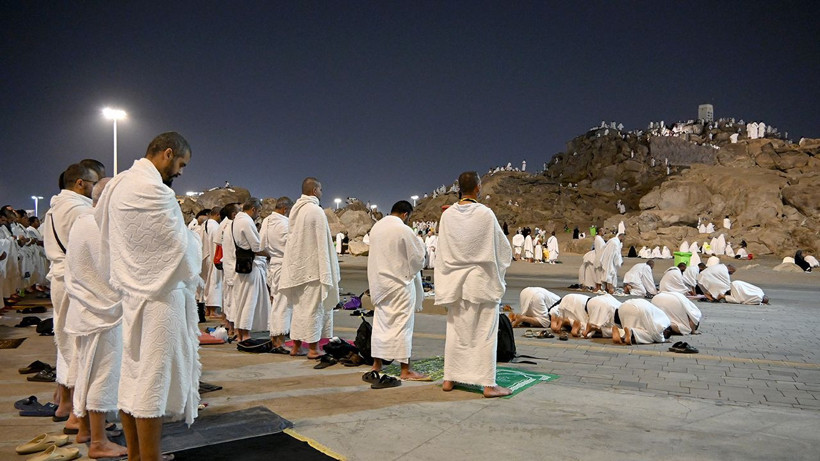 Hacı adayları Arafat'ta - Resim: 3