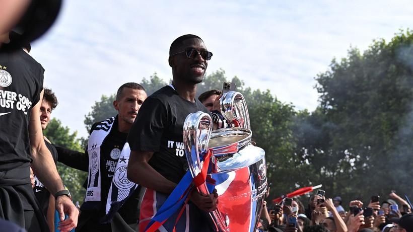 PSG Şampiyonlar Ligi zaferini Eyfel Kulesi önünde kutladı - Resim: 6