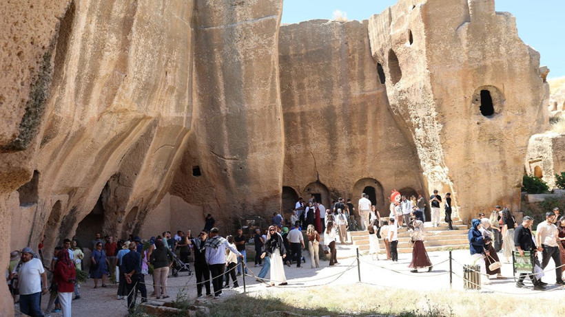 Bayramda turist akını: Mardin’de yoğunluk devam ediyor - Resim: 2