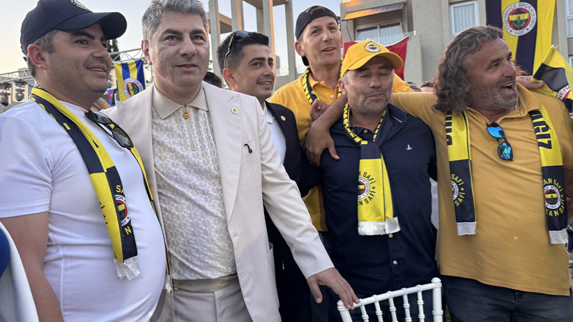 İki dünya yıldızı Fenerbahçe için İstanbul'a geldi: Hakan Safi transferleri duyurdu - Resim : 3
