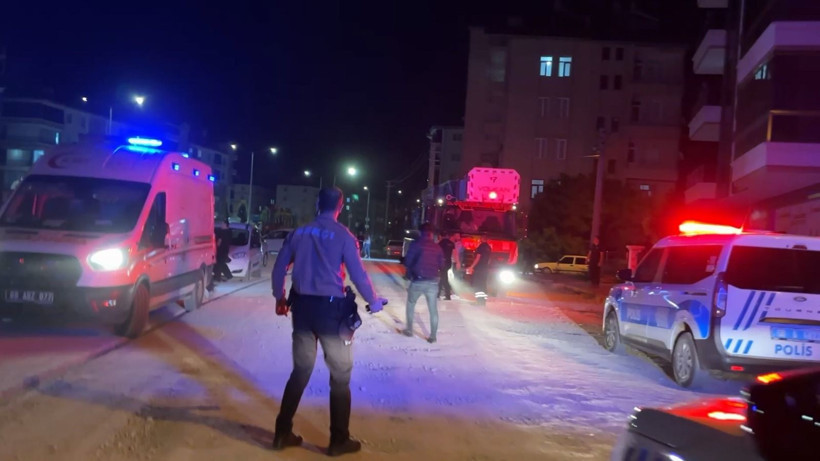 Gözü döndü: Ambulanstan fırlayıp gazeteciye böyle saldırdı - Resim: 5