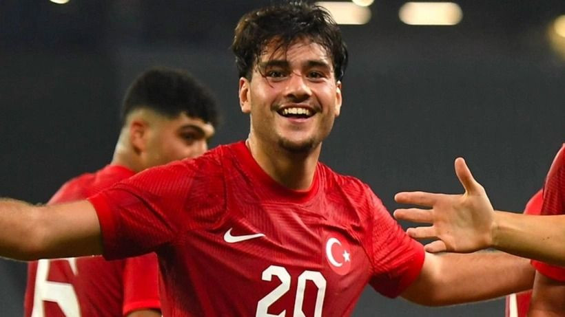 Montella 26 kişilik Dünya Kupası kadrosunu açıkladı: 4 futbolcunun ABD'ye götürülmesi eleştirildi - Resim: 7