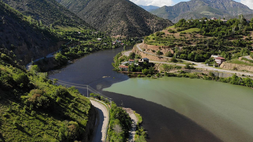 Dev baraj gölü tamamen renk değiştirdi: Sebebi ortaya çıktı - Resim: 4