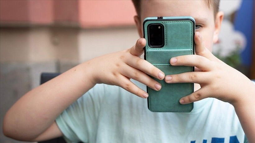 Okullarda cep telefon yasaklandı: Avrupa'da devrim niteliğinde karar - Resim: 5