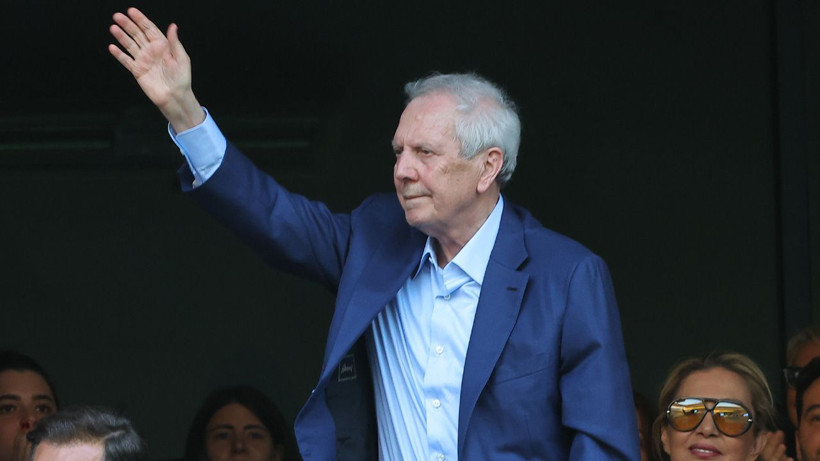 Fenerbahçe'de Aziz Yıldırım ile yeni teknik direktör ve transferler de netleşti - Resim: 10