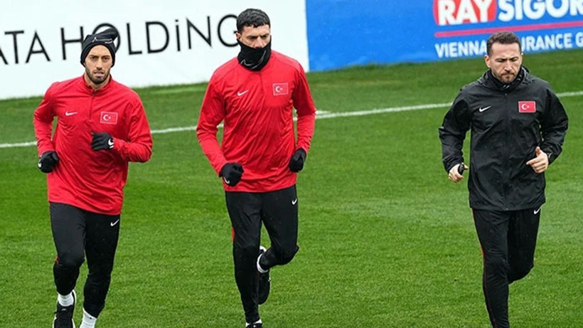 Fenerbahçe'de Aziz Yıldırım ile yeni teknik direktör ve transferler de netleşti - Resim: 9