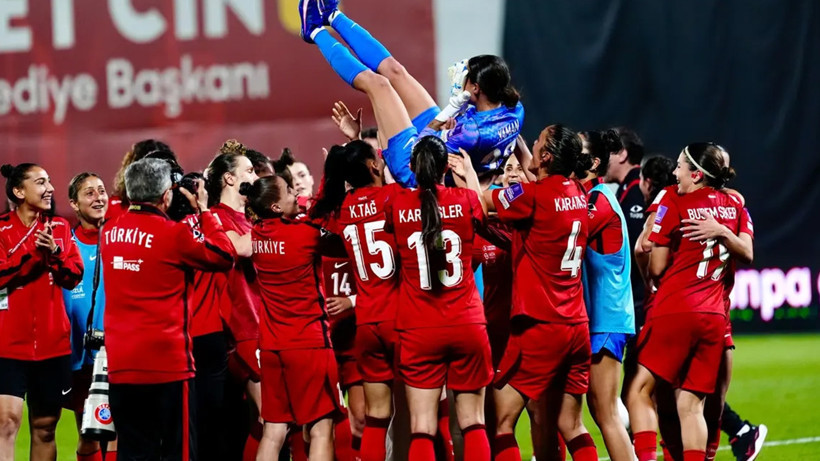 A Milli Kadın Futbol Takımı Malta'yı 3-0 mağlup etti - Resim : 1