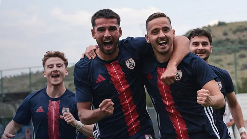 Türkiye’nin asırlık futbol takımı satılıyor: Bir zamanların efsanesiydi - Resim: 3