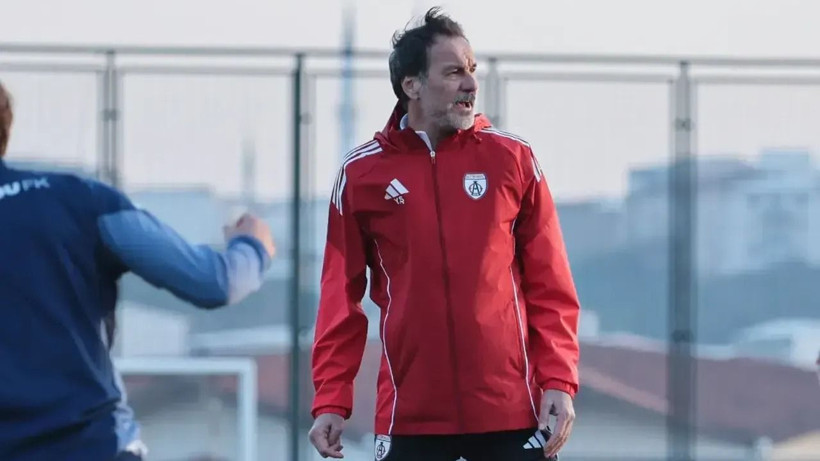 Türkiye’nin asırlık futbol takımı satılıyor: Bir zamanların efsanesiydi - Resim: 7