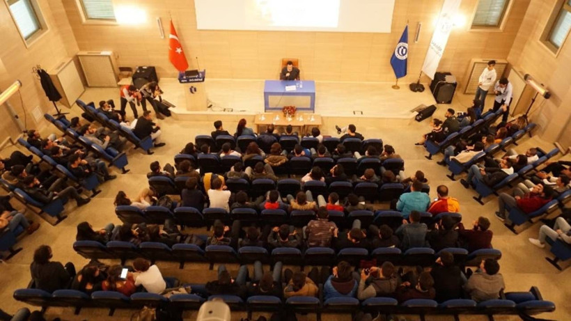 Özel sektör bu mezunları havada kapıyor: İşte 2 yıllık o bölümler - Resim: 3