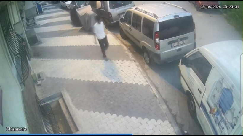 Yaşları 13 ve 16: Çaldıkları minibüs ile İstanbul’un altını üstüne getirdiler: İşte nefes kesen takip - Resim: 1