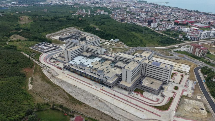 Bin 200 yataklı dev şehir hastanesi şehrin göbeğine dikildi: 5 yıldır bekliyorlardı - Resim: 7