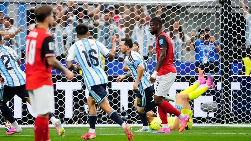 Messi ne rekora doyuyor, ne gole, ne de galibiyete... Arjantin'den tek kişilik şov - Resim: 5