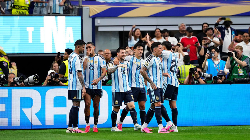 Messi ne rekora doyuyor, ne gole, ne de galibiyete... Arjantin'den tek kişilik şov - Resim: 8